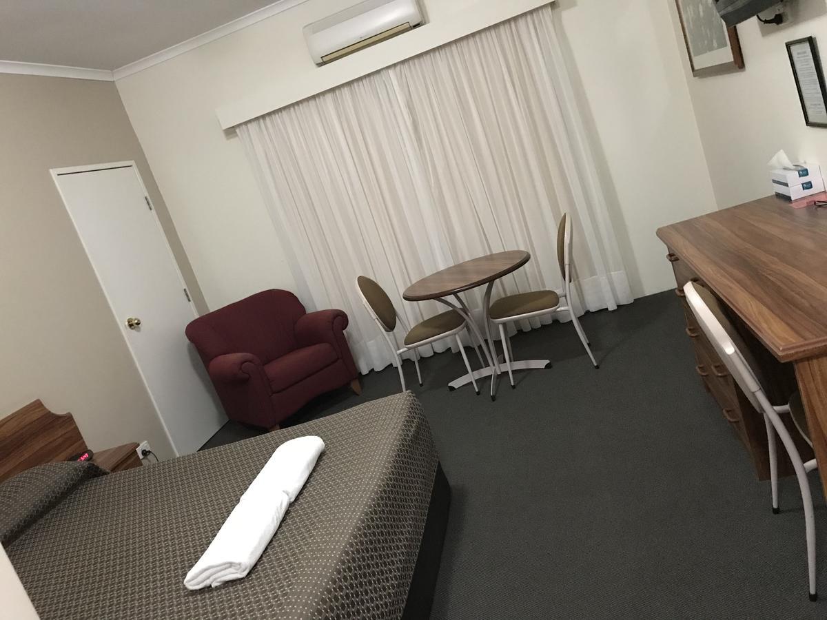 The Kidman Wayside Inn Griffith Dış mekan fotoğraf